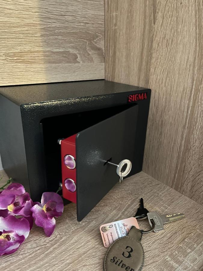 Silver Apartman Eger Eksteriør bilde