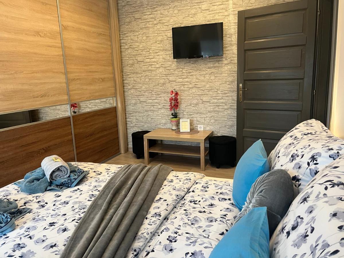 Silver Apartman Eger Eksteriør bilde