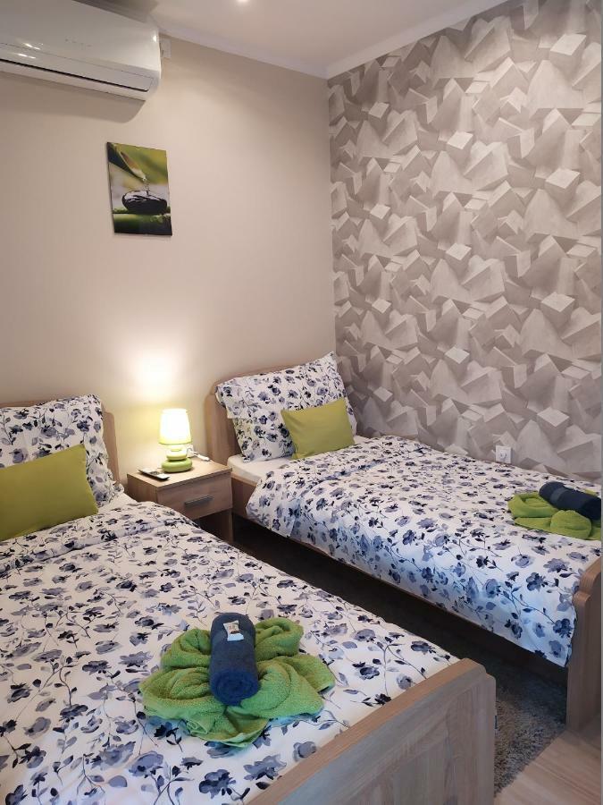 Silver Apartman Eger Eksteriør bilde